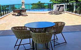 Lindo Flat no Residencial Maraca Beach